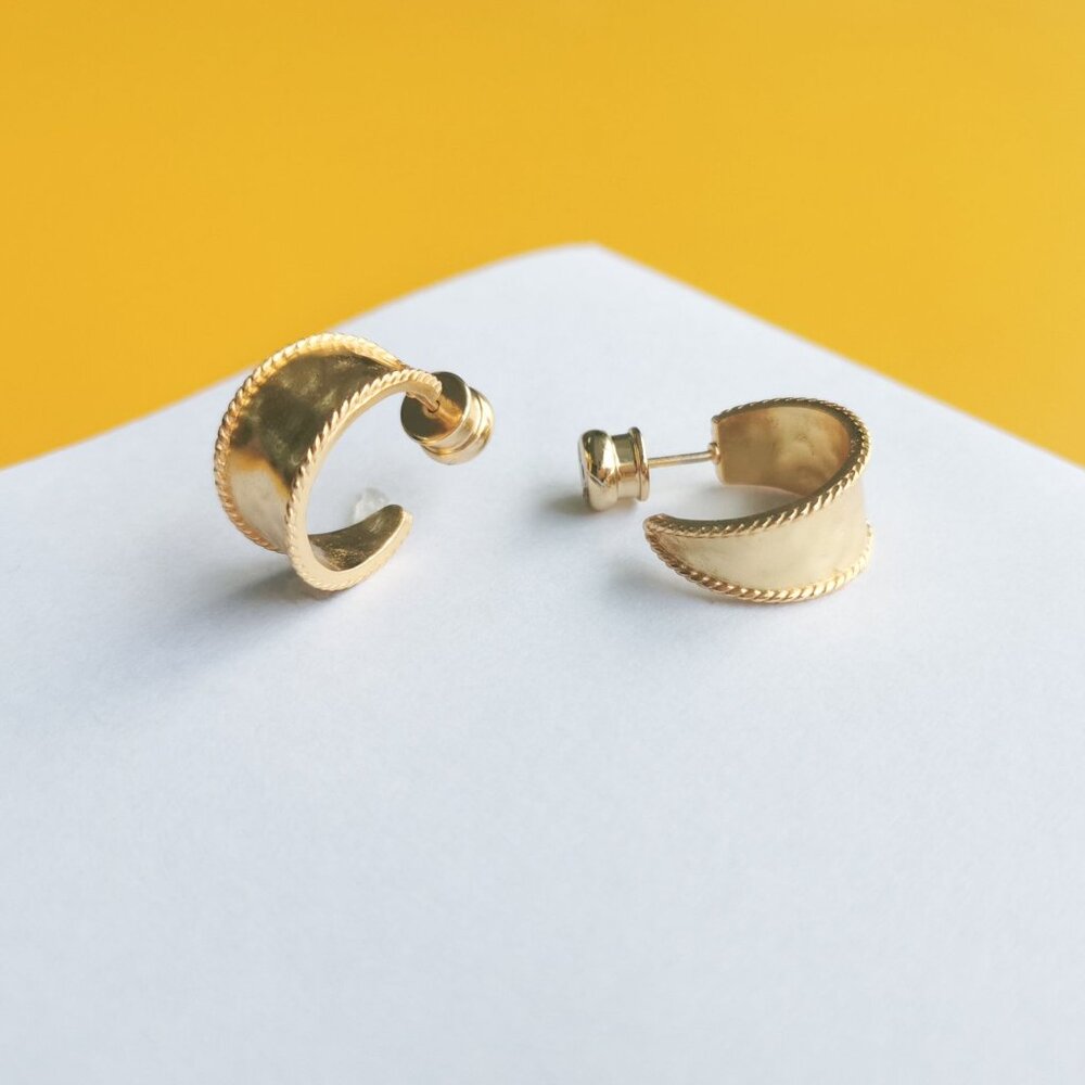 Savoy Gold Extra Small Hoop Earrings by Julie Vos